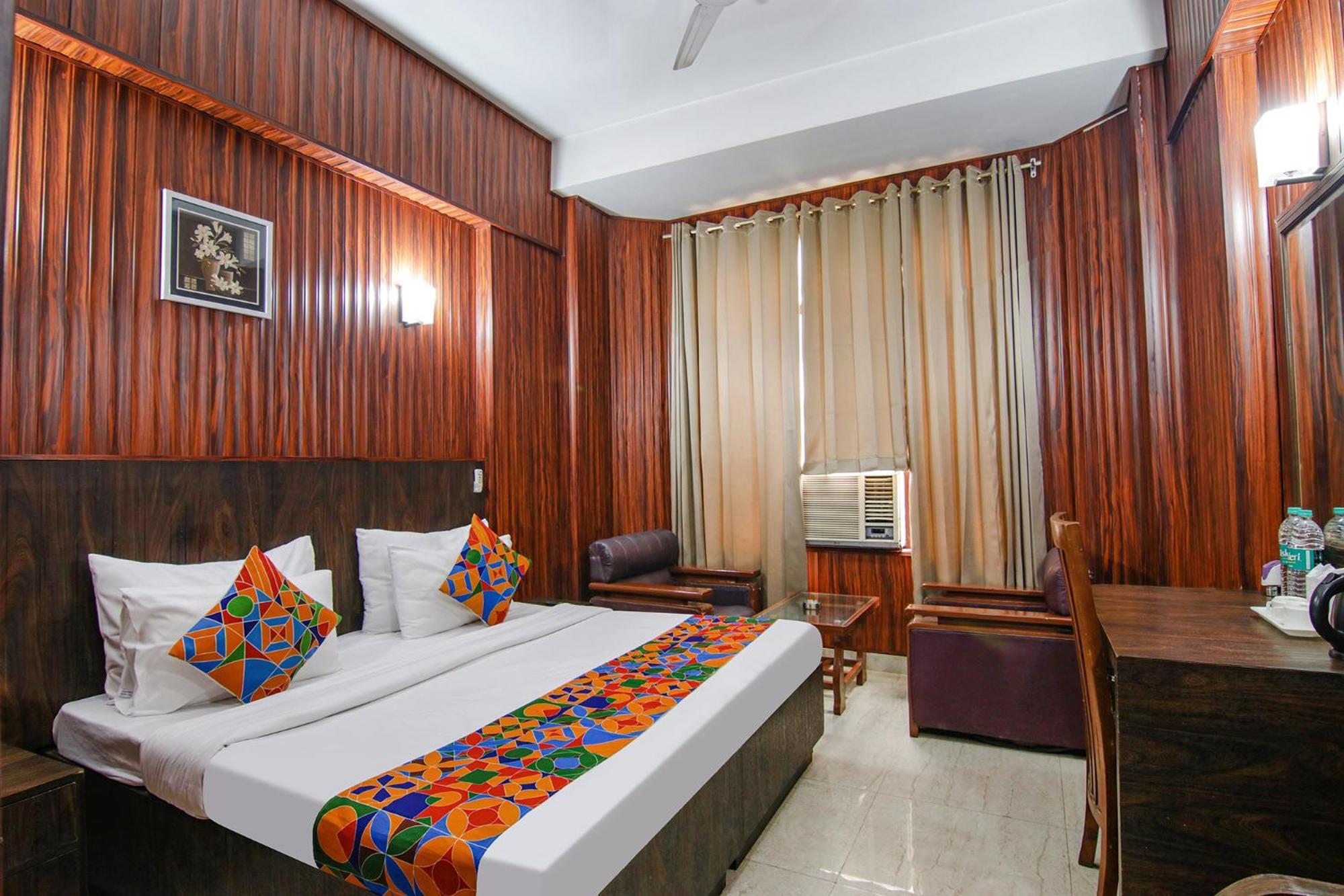 Fabhotel Prime The Rivlet Mg Road Gurgáon Kültér fotó